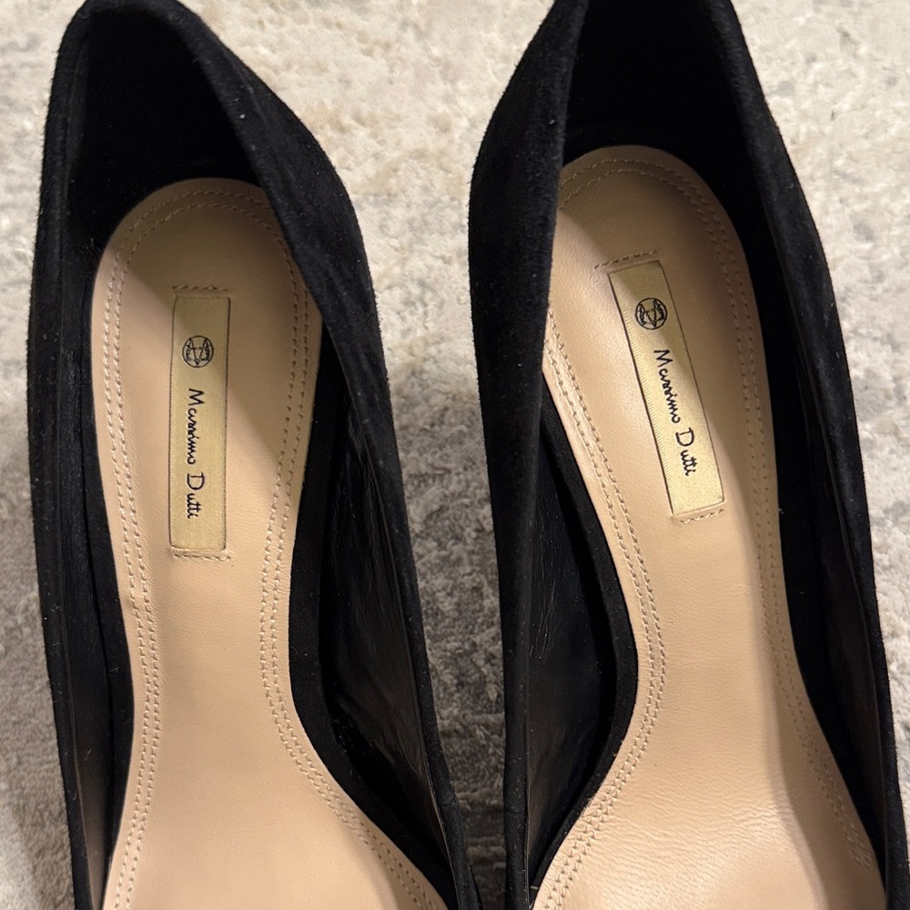 Massimo Dutti Black Suede Pointed-Toe Pumps - Women's - Picture 9 of 12